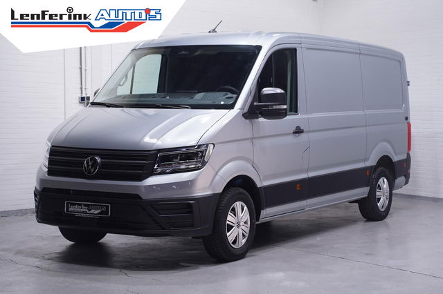 Volkswagen Crafter - 2.0 TDI 140 pk L3H2 DSG Aut. Nwe Model BPM vrij, Navi, Camera, Trekhaak 3.000 kg, LED Koplampen, 3-Zits