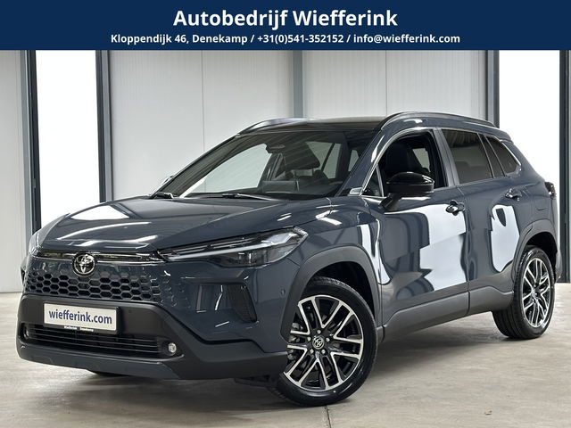 Toyota Corolla Cross - Hybrid 180 Executive | Leder | Pano | JBL | Camera |