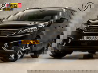 Peugeot 5008 - 1.2 PureTech Sport 7 Persoons Automaat (APPLE CARPLAY, GROOT NAVI, STOELVERWARMING, KEYLESS, GETINT GLAS, SPORTSTOELEN, LANE ASSIST, CRUISE, DAB+, NIEUWSTAAT)