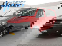 Volkswagen Transporter - Kombi 2.0 TDI 140 PK DSG AUT. 8-PERS. L2H1 + TREKHAAK | COMFORTSTOELEN | 2 SETS WIELEN