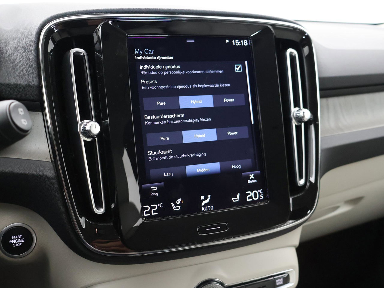 Volvo XC40