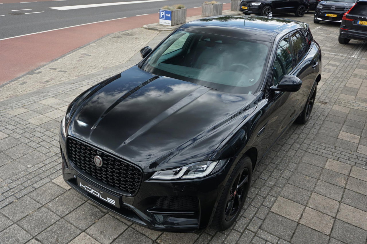 Jaguar F-PACE