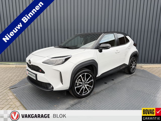 Toyota Yaris Cross - 1.5 Hybrid GR Sport | 360 camera | 8.000 km | Head-up | BSM | Rijklaar!!