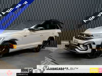 Volkswagen T-Roc - 1.5 TSI R-Line Business | Panodak | Beats | Keyless | Trekhaak afnb | IQ Light | Side Assist | Prijs Rijklaar!!