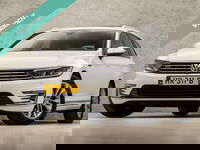 Volkswagen Passat - Variant 1.4 TSI GTE Highline 218Pk Automaat (PANORAMADAK, NAVIGATIE, LEDER/ALCANTARA, STOELVERWARMING, SPORTSTOELEN, ADAPTIVE CRUISE, GETINT GLAS, KEYLESS, TREKHAAK, NIEUWE APK, NIEUWSTAAT)