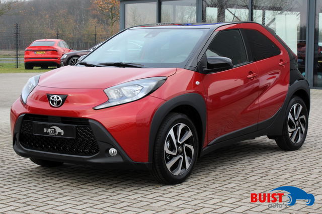 Toyota Aygo - X 1.0 VVT-i S-CVT Pulse AUTOMAAT CAMERA CARPLAY STOELVERWARMING NIEUWE AUTO!