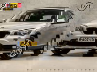 BMW X1 - sDrive20i High Executive 184Pk Automaat (PANORAMADAK, NAVIGATIE, CLIMATE, CAMERA, CRUISE, SPORTSTOELEN, PARKEERSENSOREN, BLUETOOTH, NIEUWE APK, NIEUWSTAAT)