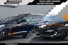 Peugeot 5008 - 1.2 PureTech Allure 7 pers. Panorama, Trekhaak, Cruise, Virtual cockpit, 360", Carplay