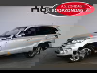 Suzuki Vitara - 1.6 Exclusive Clima Navigatie Trekhaak Goed Onderhouden! Inruil Mogelijk!