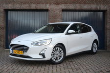 Ford Focus - 1.0 EcoBoost Automaat Titanium Business | Keyless | Cruise | Clima | Parkeersensoren
