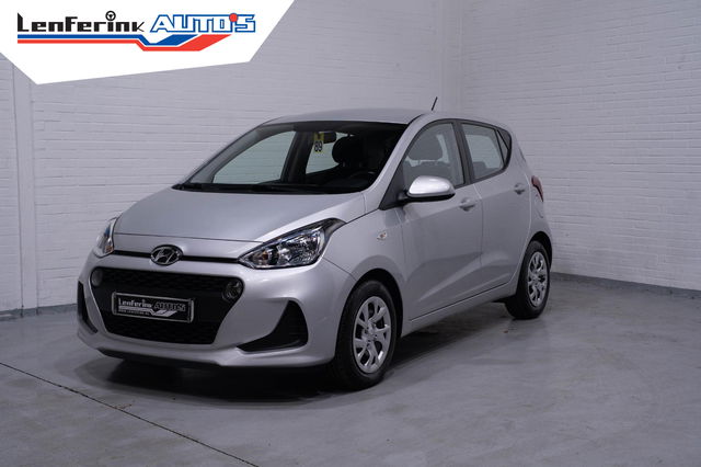 Hyundai i10 - 1.0i Trend Collor-edition Airco Cruise Stoel- en stuurverwarming