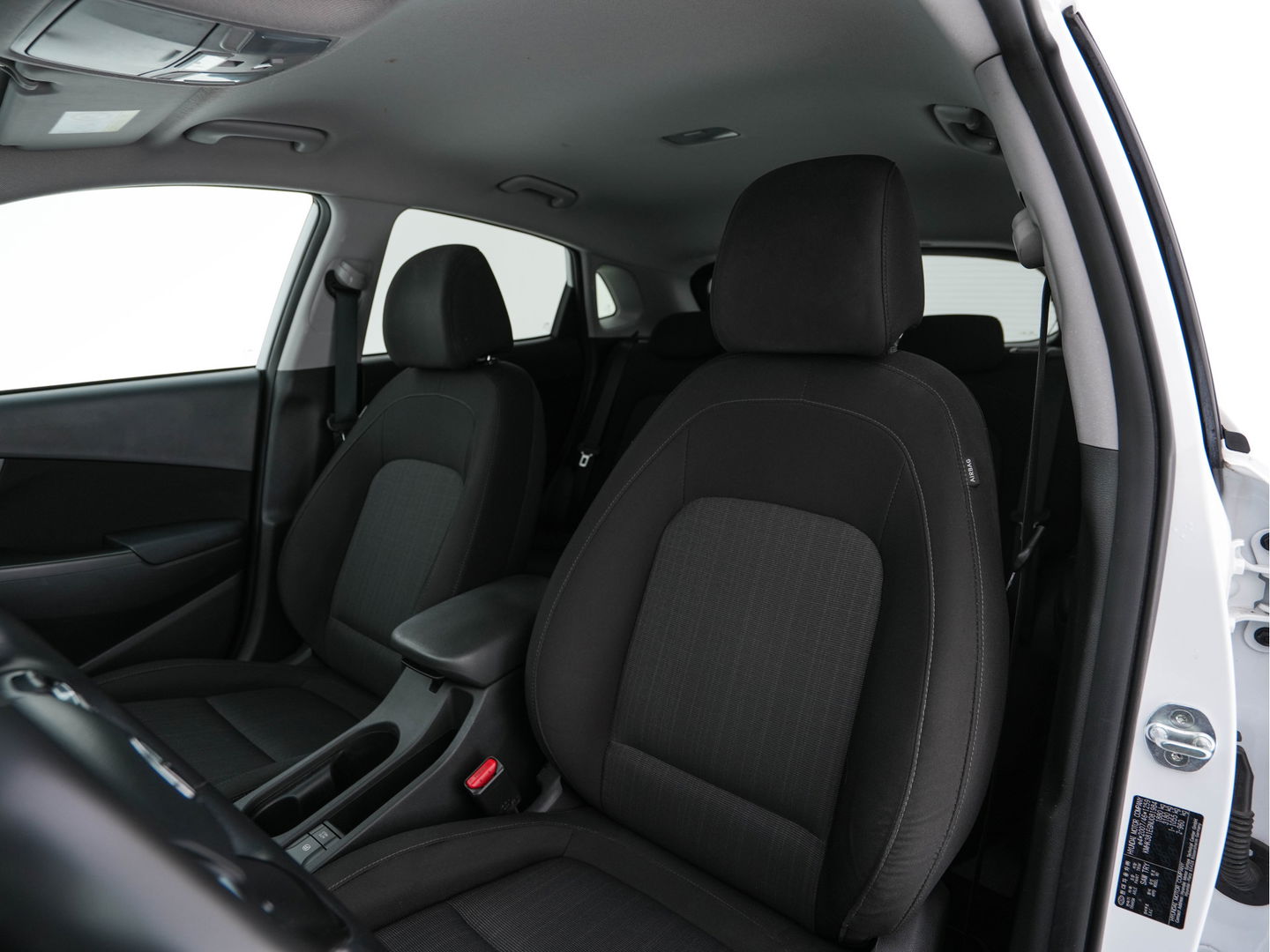 Hyundai KONA 1.6 GDI HEV Fashion (INCL-BTW) Aut. *NAVI-FULLMAP | DIGI-COCKPIT | FULL-LED | KEYLESS | CAMERA | HEAD-UP | SHIFT-PADDLES | DAB | COMFORT-SEATS | PRIVACY-GLASS | TOWBAR | 16 "ALU*