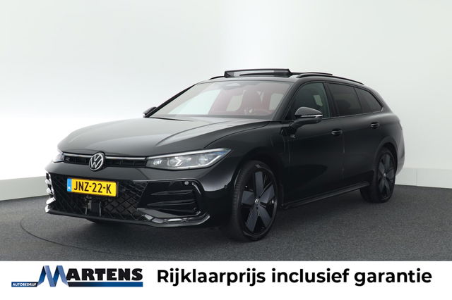 Volkswagen Passat - Variant 1.5 272pk eHybrid R-Line Edition Black Style Trekhaak 360Camera harman/kardon Massage Navigatie Panoramadak