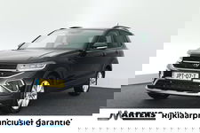 Volkswagen T-Cross - 1.0 TSI 116pk DSG Life Edition Stoelverwarming Camera Keyless Virtual Cockpit App-Connect