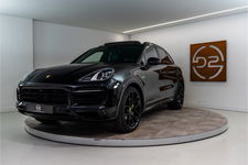 Porsche Cayenne - 3.0 E-Hybrid 462PK | Sport Design | Pano | 22'' | Luchtvering | Bose | Garantie