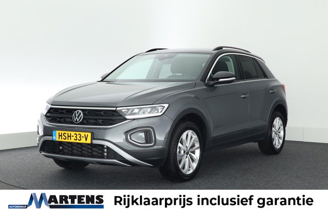 Volkswagen T-Roc - 1.5 TSI 150pk DSG Life Edition Trekhaak Stoelverwarming Camera Keyless Led Navigatie