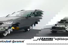 Volkswagen T-Roc - 1.5 TSI 150pk DSG Life Edition Trekhaak Stoelverwarming Camera Keyless Led Navigatie