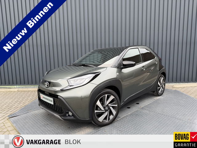 Toyota Aygo - X 1.0 VVT-i S-CVT Premium | Nieuwstaat | 10 jaar GARANTIE | Rijklaar!!