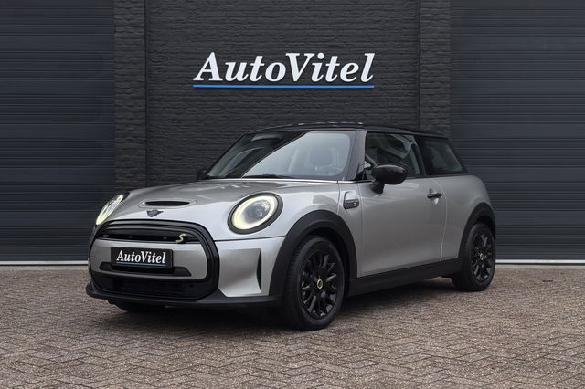 MINI Electric - Cooper SE 33 kWh | Camera | Sportleder | Comfort Access | Stoelverwarming | LED