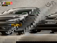 Volkswagen Golf - 1.0 TSI Sportline (APPLE CARPLAY, GROOT NAVI, CLIMATE, ADAPTIVE CRUISE, SPORTSTOELEN, LM VELGEN, PARKEERSENSOREN, NIEUWSTAAT)