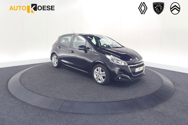 Peugeot 208 - PureTech 82 Signature | Allseason banden | Navigatie | Parkeersensoren