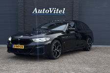 BMW 5 Serie - Touring 530i M-Sport | Panodak | Comfortleder | Camera | Head Up | Boxmore Audio | Trekhaak