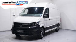 Volkswagen Crafter - 2.0 TDI 102 pk L3H3 Navi, Trekhaak 2.500 kg Airco, Laadruimte Pakket, PDC V+A, Apple Carplay, 3-Zits
