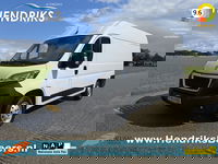 Peugeot Boxer - 330 2.2 BlueHDi L2 H2 - 120 Pk - Euro 6 - Navi - ParkeerCamera - Airco - Cruise Control