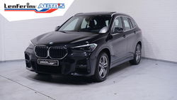 BMW X1 - sDrive20i M Sport Panoramadak 1e Eig. NAP Head up Camera Apple Carplay Led koplampen