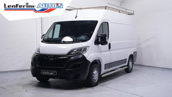 Opel Movano - 2.2D 140 pk L2H2 Edition Airco, NAP, Imperiaal met Trap, Trekhaak 2.500 kg met Opstap, Navi, 1e Eigenaar, 3-Zits