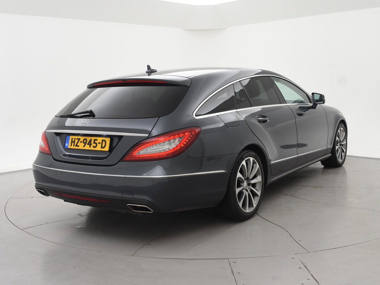 Mercedes-Benz CLS