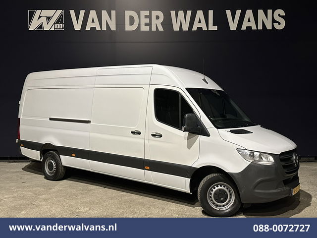 Mercedes-Benz Sprinter - 317 CDI 170pk L3H2 Euro6 Airco | Apple Carplay | Android Auto | Trekhaak Bijrijdersbank