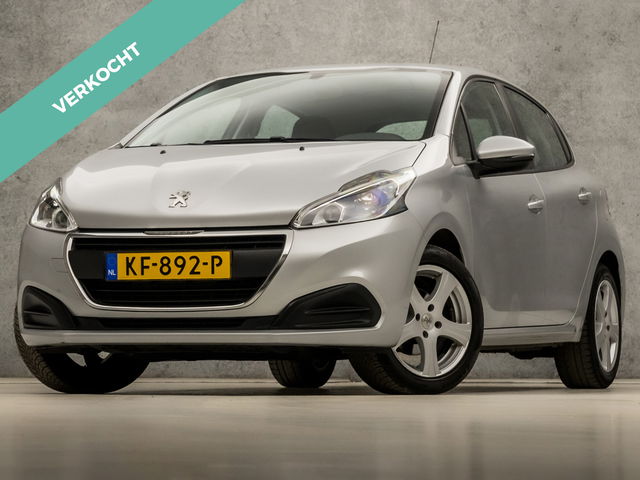 Peugeot 208 - 1.2 PureTech Active Sport (NAVIGATIE, LM VELGEN, CRUISE, SPOILER, TELEFOON, CAMERA, NIEUWE APK, NIEUWSTAAT)