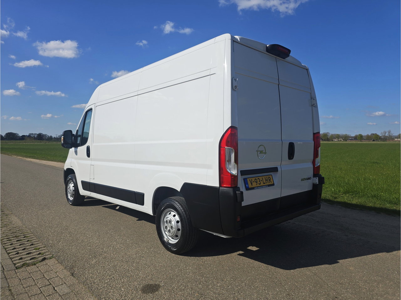 Opel Movano