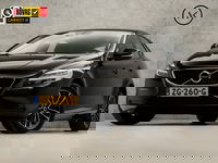 Volvo V40 - 1.5 T2 Polar+ Sport Automaat (NAVIGATIE, CLIMATE, STOELVERWARMING, LED KOPLAMPEN, SPORTSTOELEN, PARKEERSENSOREN, CRUISE, NIEUWSTAAT)