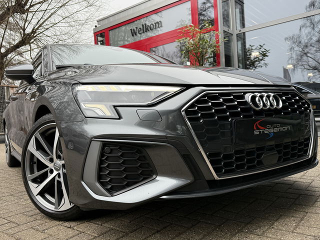 Audi A3 - Limousine 35 TFSI AUT. *!* 2x S-LINE *!* CARPLAY/ NAVI/ RADAR/ 18 INCH/ LED/ LEDER *!*