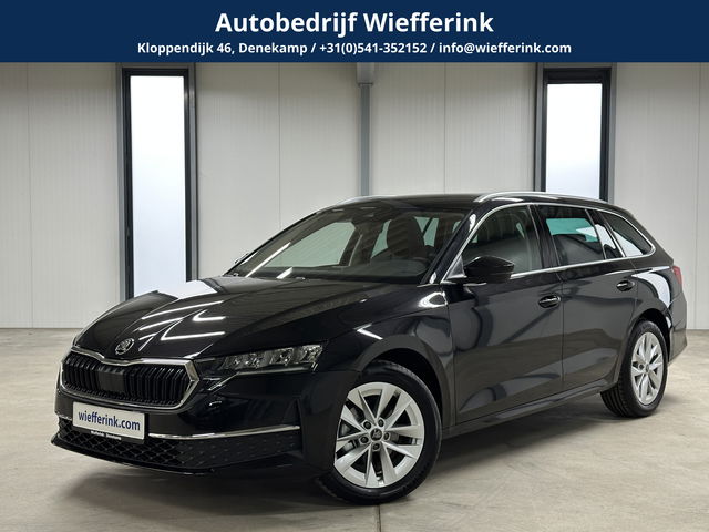 Škoda Octavia - Combi 1.5 TSI 150pk MHEV Business Edition | Pano | Winter-pakket plus | Navi-pakket | Grootlicht | Sfeerverlichting