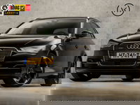 Audi A3 - Sportback 1.4 e-tron PHEV S-Line Sport 204Pk Automaat (SCHUIFDAK, NAVIGATIE, LEDER, CLIMATE, KEYLESS, STOELVERWARMING, SPORTSTOELEN, GETINT GLAS, ZWART HEMEL, PARKEERSENSOREN, NIEUWSTAAT)