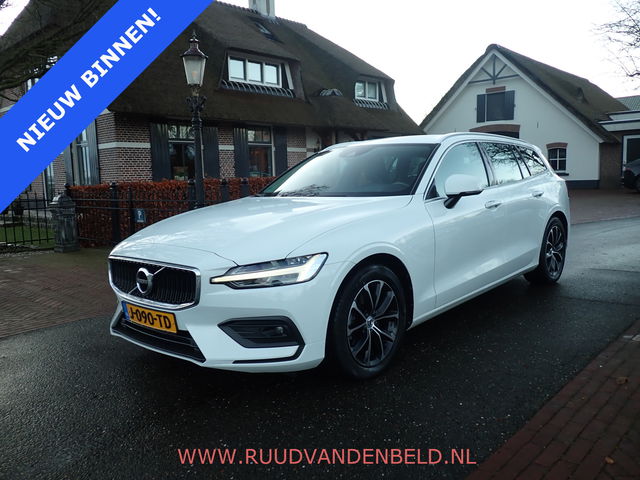 Volvo V60 - 2.0 B3 ACC / SPORTLEER / TREKHAAK / PILOT-ASSIST / CAMERA / CARPLAY