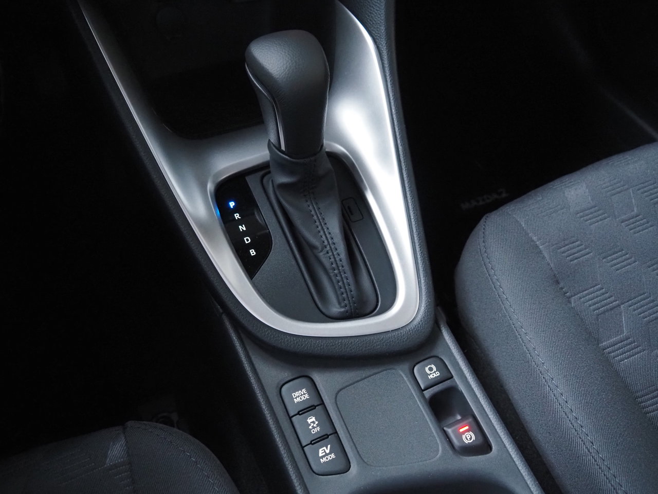 Mazda 2 Hybrid