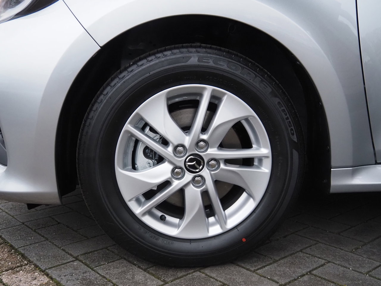 Mazda 2 Hybrid