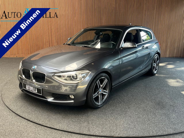 BMW 1 Serie - 116d Navi Climate PDC LM velgen zwarte b. hemel