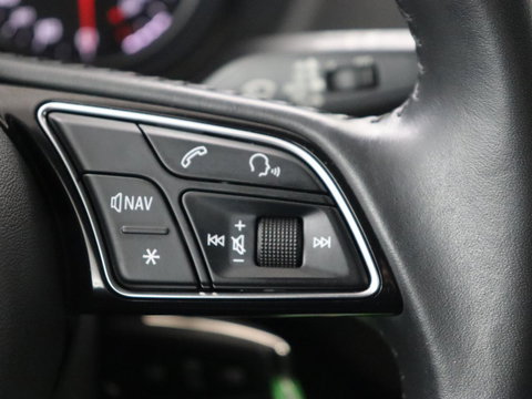 Audi Q2 30 TFSI epic | Full LED | Sportstoelen | Navigatie | Climate control | Cruise control | Parkeerhulp | Bluetooth