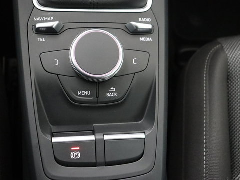 Audi Q2 30 TFSI epic | Full LED | Sportstoelen | Navigatie | Climate control | Cruise control | Parkeerhulp | Bluetooth