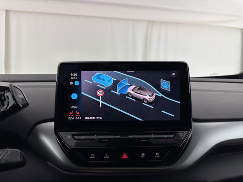 Volkswagen ID.4 First 77 kWh [ 3-Fase-11kW ] {SOH-83%} (INCL-BTW) *LEATHER-MICROFIBRE | FULL-LED | ADAPTIVE-CRUISE | HEATED-COMFORTSEATS | DIGI-COCKPIT | AMBIENTLIGHT | NAVI-FULLMAP | PDC | TOWBAR | PRIVACY-GLASS | CAMERA | 20''ALU*