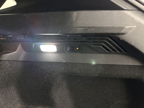 Volkswagen ID.4 First 77 kWh [ 3-Fase-11kW ] {SOH-83%} (INCL-BTW) *LEATHER-MICROFIBRE | FULL-LED | ADAPTIVE-CRUISE | HEATED-COMFORTSEATS | DIGI-COCKPIT | AMBIENTLIGHT | NAVI-FULLMAP | PDC | TOWBAR | PRIVACY-GLASS | CAMERA | 20''ALU*