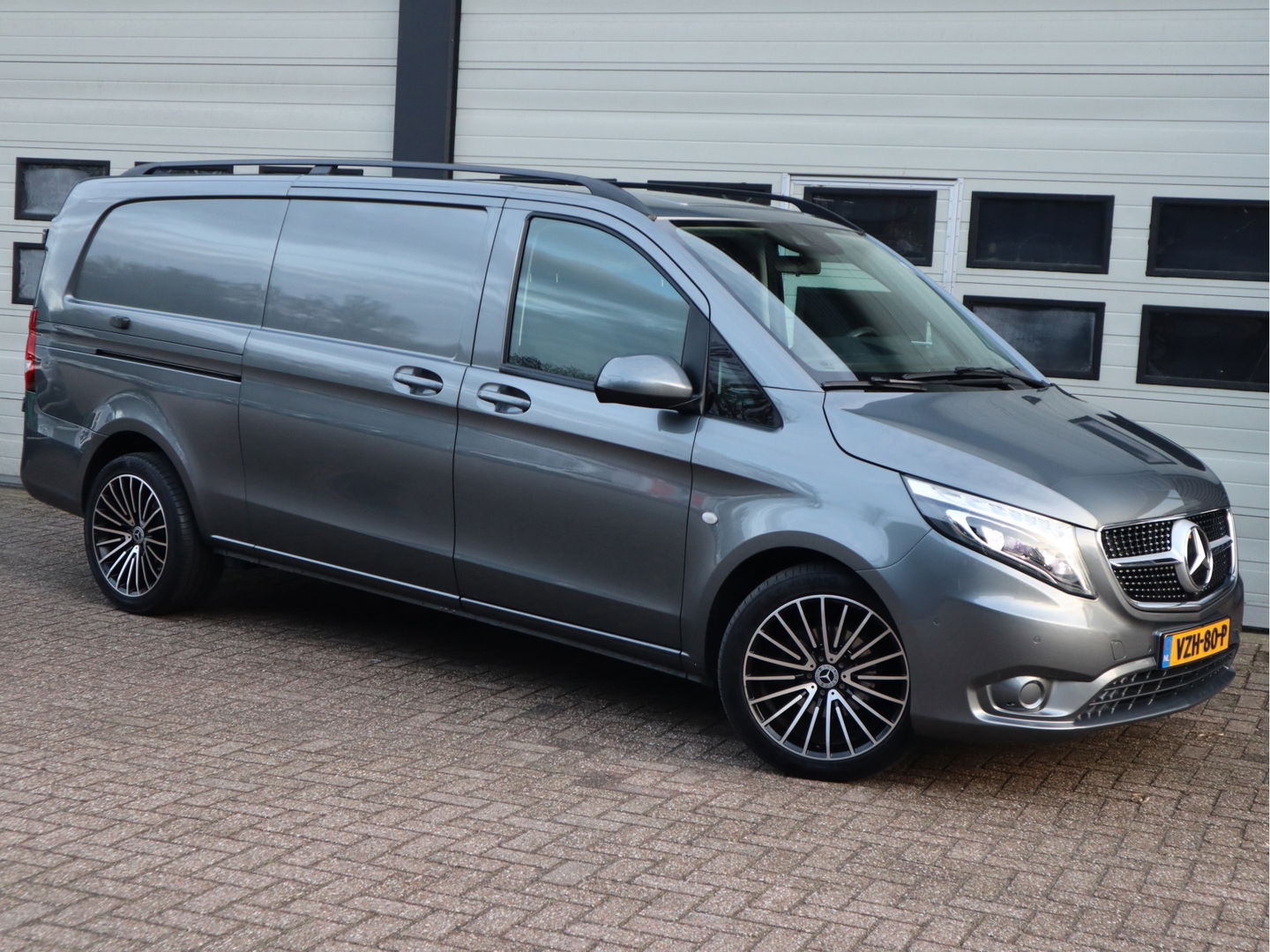 Mercedes-Benz Vito 116 CDI Euro 6 Automaat L3 L+R Schuifdr. - Navi - Camera - LED