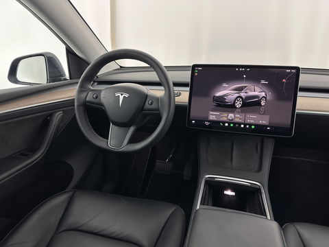 Tesla Model Y Long Range AWD 75 kWh [ 3-Fase-11kW ] {SOH-87%} (INCL-BTW) Aut. *PANO | AUTO-PILOT | LEATHER | NAVI-FULLMAP | MATRIX-LED | KEYLESS | CAMERA | DAB+ | HEATED-COMFORTSEATS | PRIVACY-GLASS | TOPVIEW |  19''ALU*