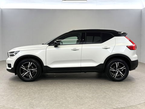 Volvo XC40 1.5 T3 R-Design | Pano | Virtual | Camera | Stoel/Stuur verw. | Adap. Cruise | Trekh. | Carplay | NAP