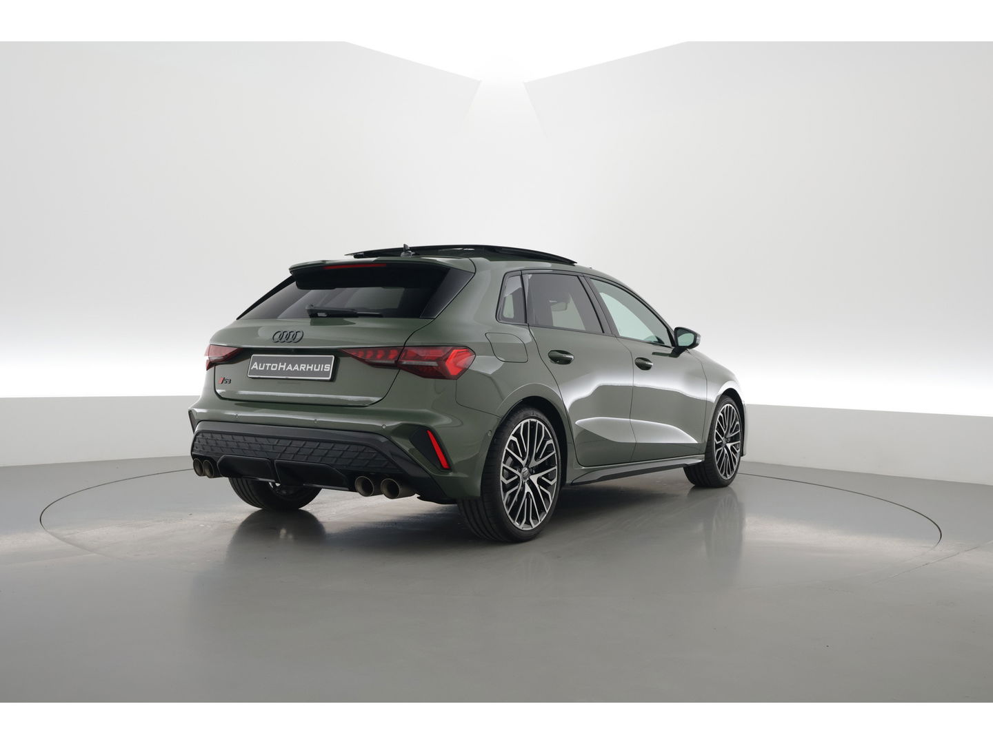 Audi A3 Sportback 2.0 TFSI S3 quattro | Akrapovic | SONOS |